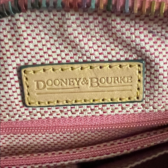 Dooney & Bourke Pink Beach Print Shoulder Bag | Summer Resort Purse - Picture 2 of 5
